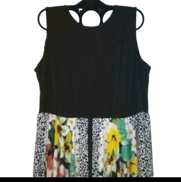 Danny and Nicole Black Animal Print Dress 18 - Picture 2 of 9